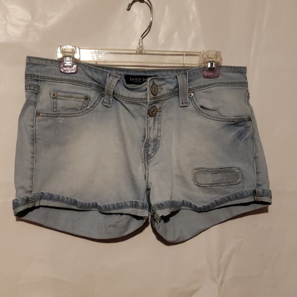 Levi jean shorts
